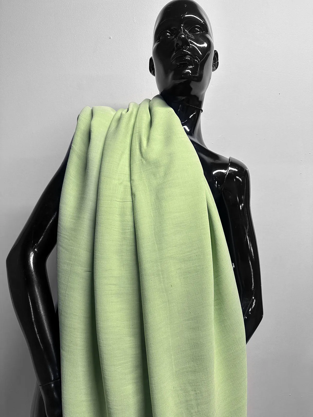 Luxury Italian Summer Twill in Matcha