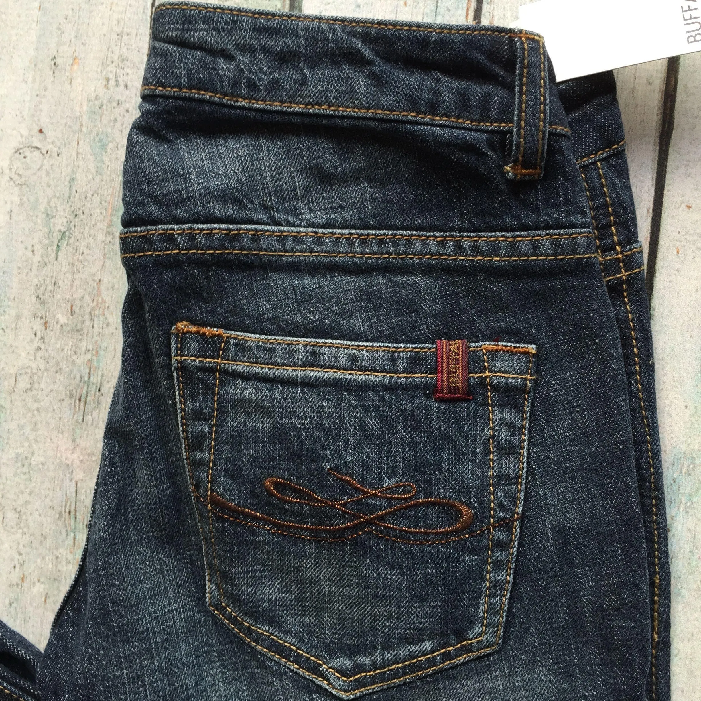 NWT - Buffalo Stretch Pencil Straight Stretch Jeans- Size 24